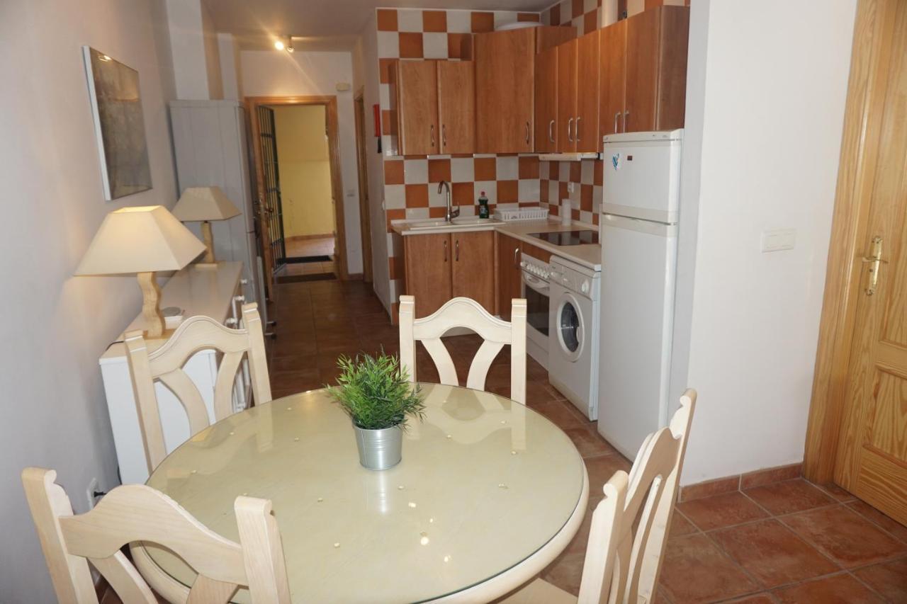 Jardines De Burriana 12 Apartman Nerja Kültér fotó